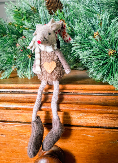 Sitting felt mouse 15cm