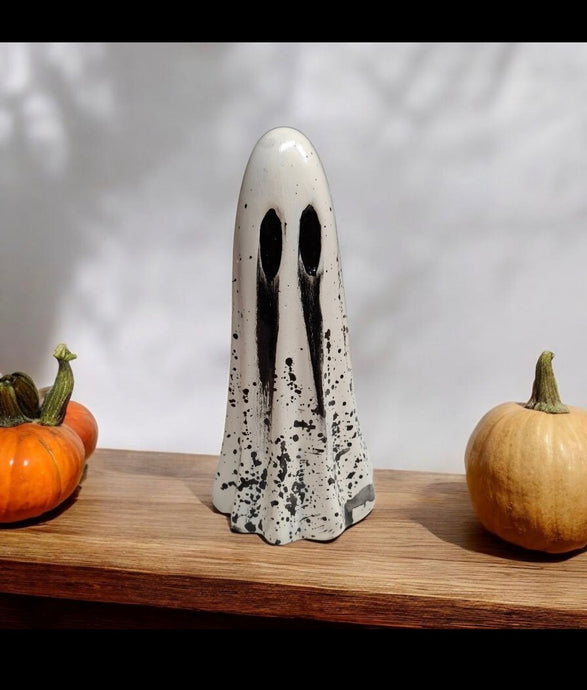Large Goth Ghost