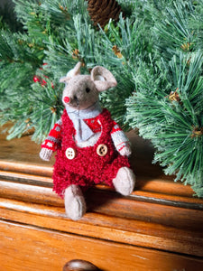 Red & Grey Sitting Fabric Mouse